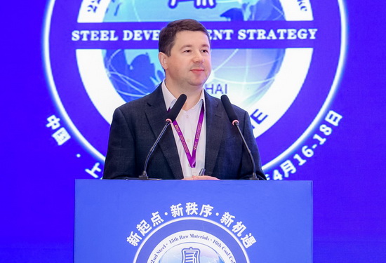 Stanislav Zinchenko裁減.jpg