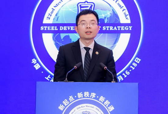 wuyunhao裁.jpg
