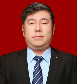 主題演講《精耕細(xì)作，以價值戰(zhàn)穿越產(chǎn)業(yè)下行新周期》